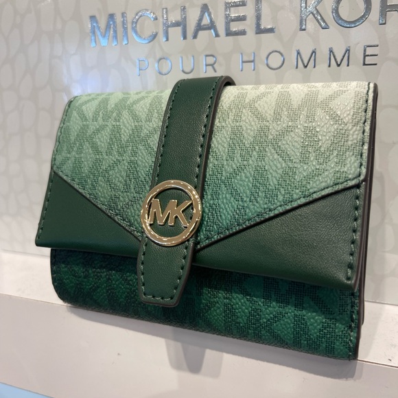 Michael Kors Handbags - MICHAEL KORS Greenwich Medium Ombré Signature Logo Tri-Fold Wallet
Moss Multi
NW